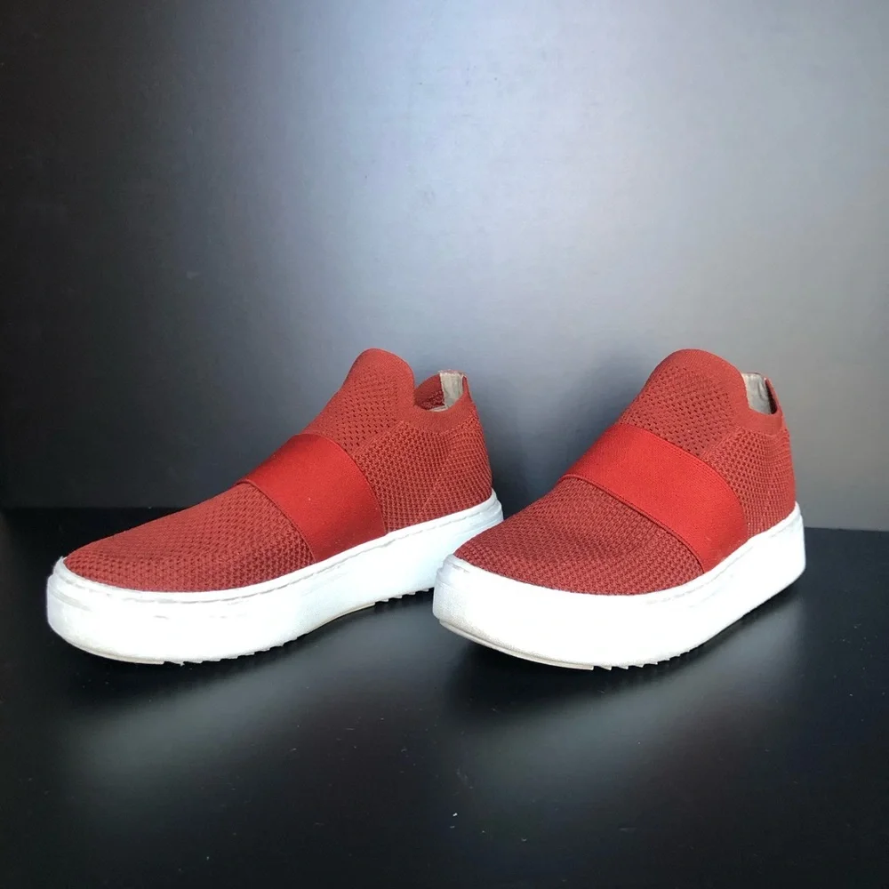 Eileen Fisher Slip On Platform Sneaker Shoes Women's Size 6 Red‎ Stretch Walking